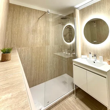 Monaco Sea View & Parking Apartment Beausoleil
